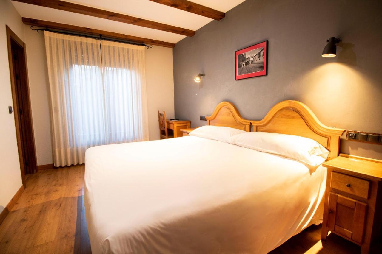 Alda Casco Antiguo Hotel เลออน ภายนอก รูปภาพ