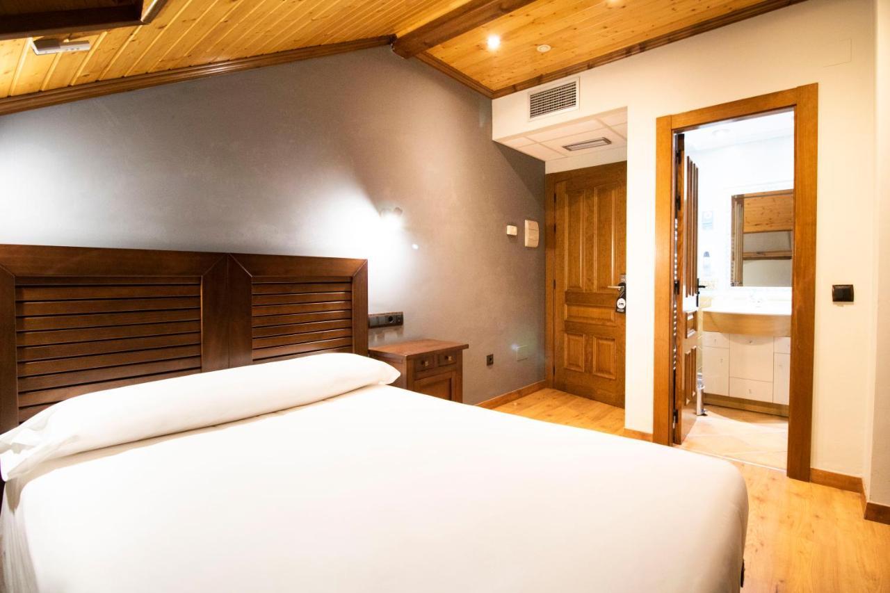 Alda Casco Antiguo Hotel เลออน ภายนอก รูปภาพ