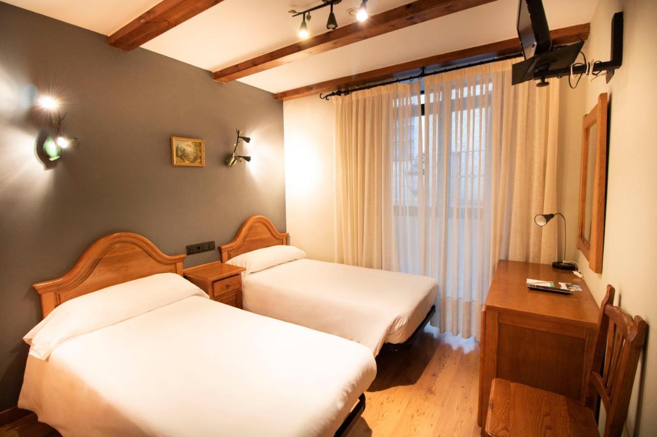 Alda Casco Antiguo Hotel เลออน ภายนอก รูปภาพ